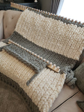 Load image into Gallery viewer, Jumbo Blanket #8 Loom 36" - for Jumbo #8 Yarn - NO EXPERIENCE - Video Instructions Included
