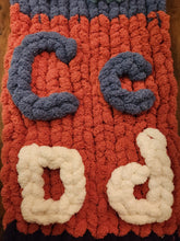 Load image into Gallery viewer, Expandable Standard Chunky Blanket Loom™ - 30 Pegs - 45" long - comes with Over 100 Video Tutorials