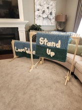 Load image into Gallery viewer, Stand Up Loom Table - Stand Up or use over your bed!