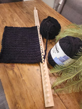 Load image into Gallery viewer, Skinny Blanket Loom for 1cm-3/8" thick yarn