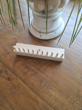 Load image into Gallery viewer, NEW Ultra Skinny Blanket Loom