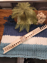 Load image into Gallery viewer, Chunky blanket loom