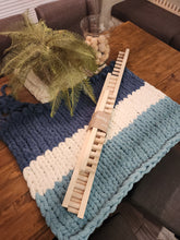 Load image into Gallery viewer, chunky blanket loom
