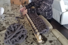 Load image into Gallery viewer, Chunky Blanket Loom