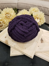 Load image into Gallery viewer, KIT - Standard Size Chunky Blanket Loom- NO EXPERIENCE - Beginner Level - Uppercase Designs in Wood - 1-888-860-7735