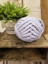 Load image into Gallery viewer, KIT - Standard Size Chunky Blanket Loom- NO EXPERIENCE - Beginner Level - Uppercase Designs in Wood - 1-888-860-7735