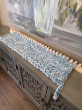 Load image into Gallery viewer, *NEW* Limited Series -  Chunky Blanket Loom™ - Tighter Stitch - 32 Pegs - For 2cm-3/4&quot; thick yarn
