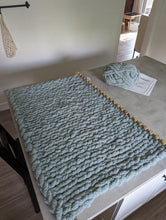 Load image into Gallery viewer, KIT - Chunky Blanket Loom™ 46&quot; Long - 30 Pegs - (***Now includes 4 Skeins of yarn) - Beginner Level
