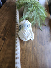 Load image into Gallery viewer, Extendable Chunky Blanket Loom™ for Jumbo #7 Yarn | 100+ Lifetime Tutorial Videos (E)
