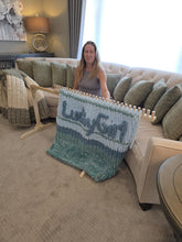 Load image into Gallery viewer, Extendable Chunky Blanket Loom™ for Jumbo #7 Yarn | 100+ Lifetime Tutorial Videos (E)
