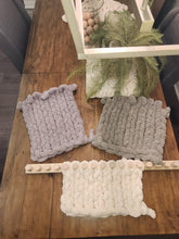 Load image into Gallery viewer, Yarn - 1" thick Cozy Soft Chenille Yarn - Weight Blanket (E)
