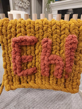 Load image into Gallery viewer, Extendable 63" Chunky Blanket Loom™ - Knitting Loom with Over 100 Lifetime Online Videos (E)
