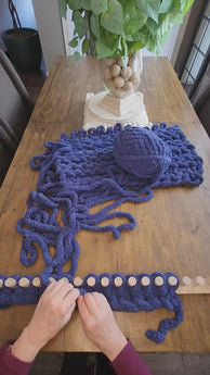 Extendable Chunky Blanket Loom™ for Jumbo #7 Yarn | 100+ Lifetime Tutorial Videos (E)