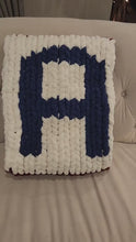 Load and play video in Gallery viewer, Letters and Numbers - Personalize your Chunky Knit Blankets - Graphs  (Digital Download) (E)

