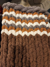 Load image into Gallery viewer, Chunky Knit Blanket
